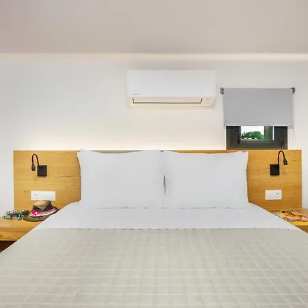 Alexmare Fourka Hotel *